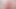 彼女は大きなペニスで処女膜を貫こうとしますが、入りません
