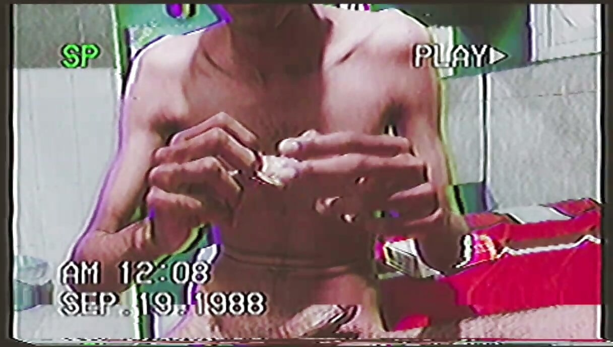 Chico explains how to put on a condom (Unreleased Video year 1988)