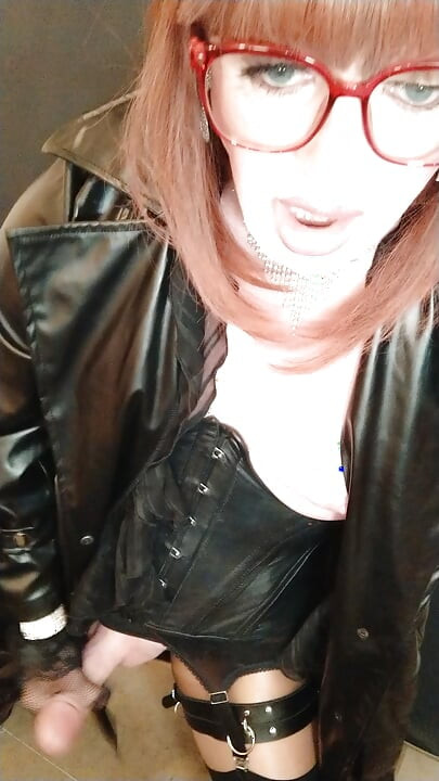 Naughty Latex Crossdresser