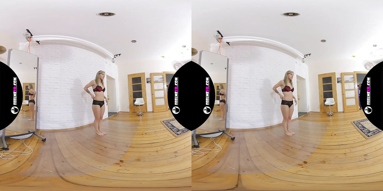 Florence Young Mother Nude Casting Virtual 3D