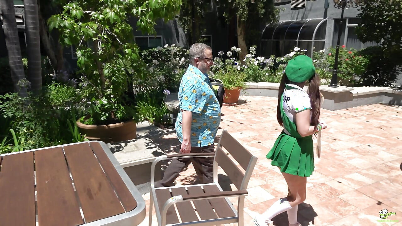 Girl Scout Tifa Quinn Sells Cookies Then Gets a Double Creampie