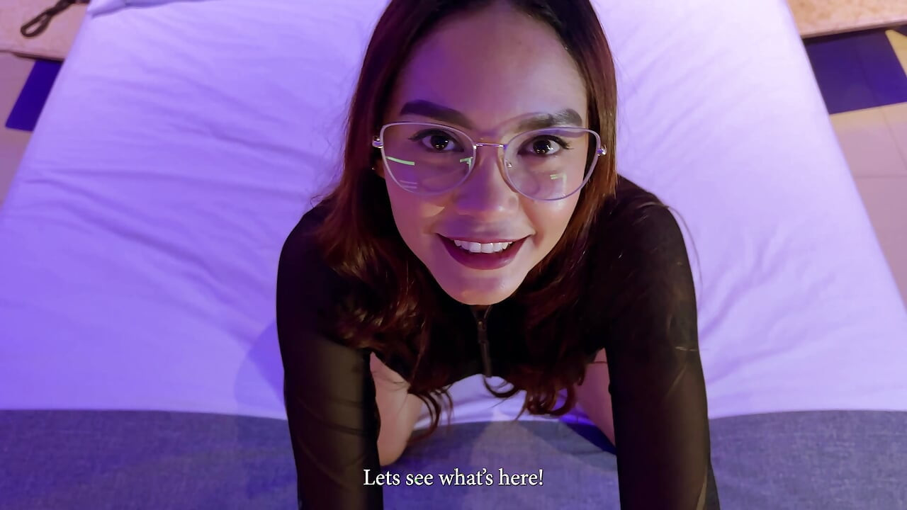 Oops! I choke on my stepbrother's long white cock in the middle of a family reunion