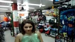 Pintura corporal de Paraguay en la tienda 1