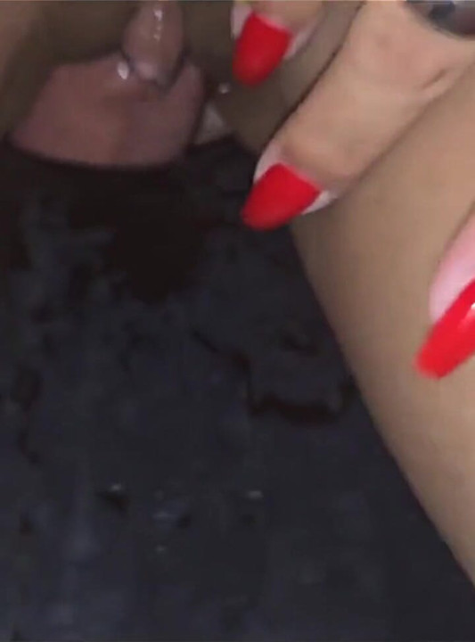 I Loved Playing in the Gloryhole at Freedom, I Ended up Cumming on the Males' Cocks!