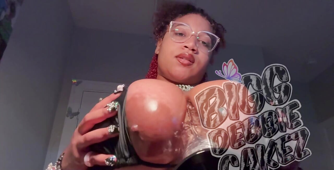 Big Titty Debbiecakez
