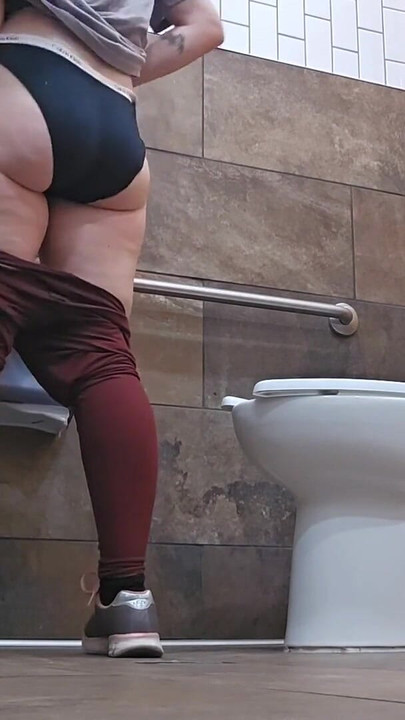 Kultni trenutak iz "Piss Turns Me ON"