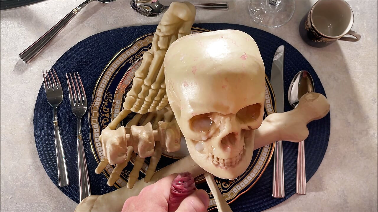 SPECIAL HALLOWEEN MEAL 2