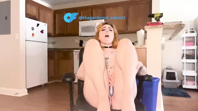 TATTED GODDESS PLAYS WITH HER SHAVED PUSSY UNTIL SHE CUMMSS ONLYFANS LEAKED