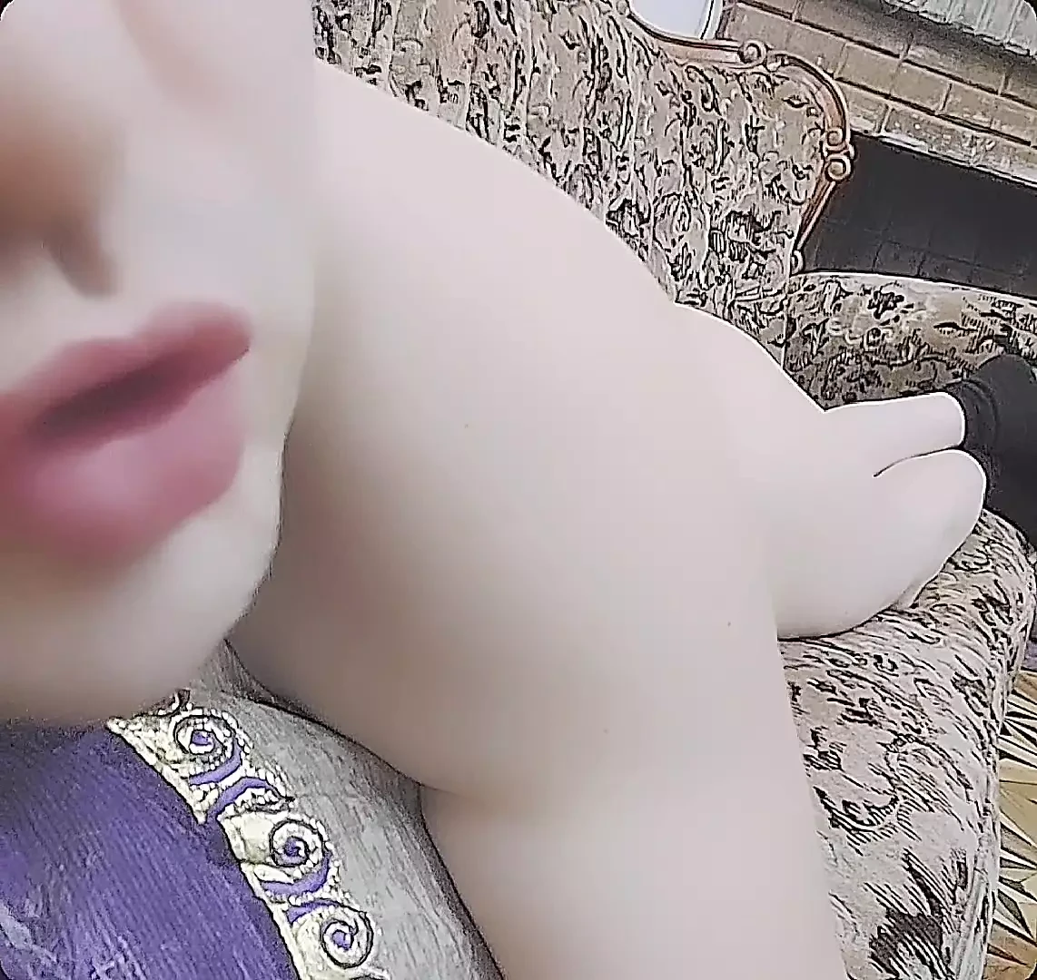 Crossdressing Delight: Îmbrățișează libertatea de a exprima stilul unic și sărbătorește individualitatea, ca sa depasesti limitele, Ch
