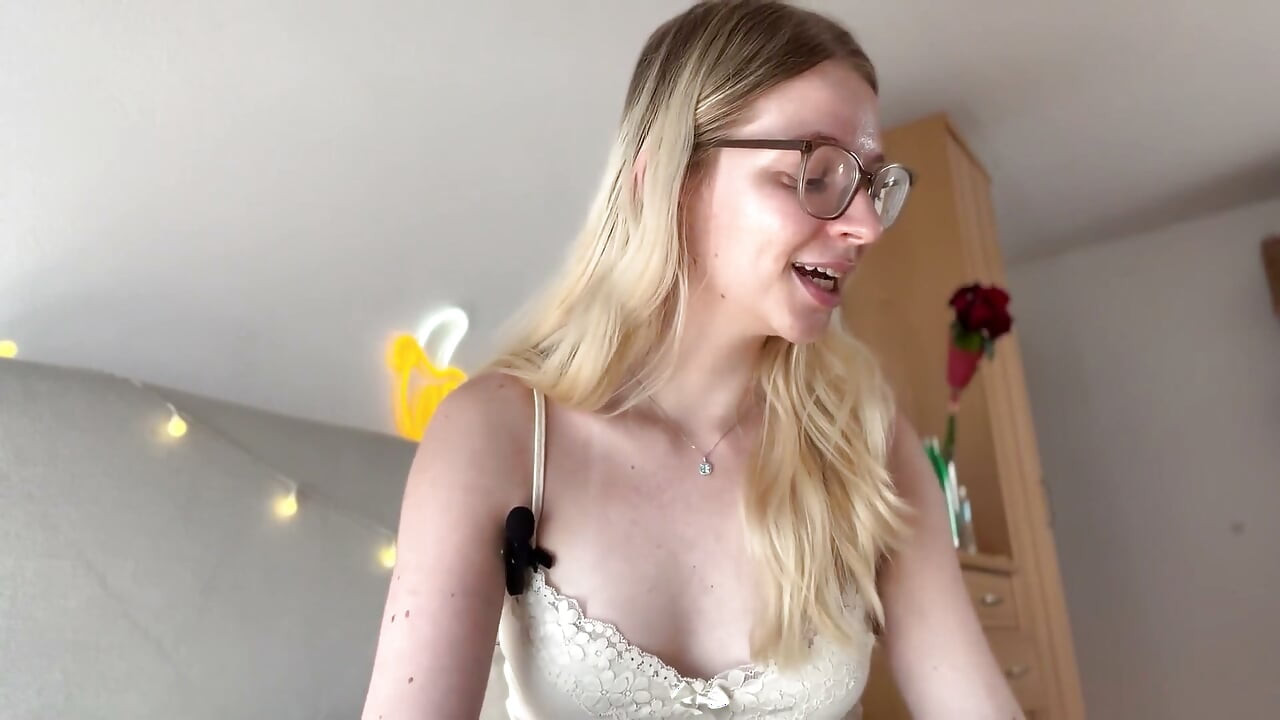4 Benefits of Being a Sissy