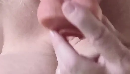 Yarak emişli fahişe daha fazla gırtlağına kadar alıyor