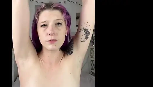 Behaarte achselhöhle, spuckspiel