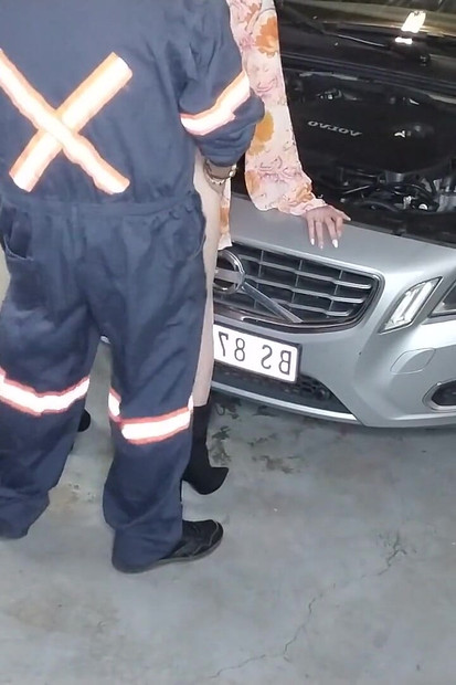 I M Mechanic That Service Cars and Women