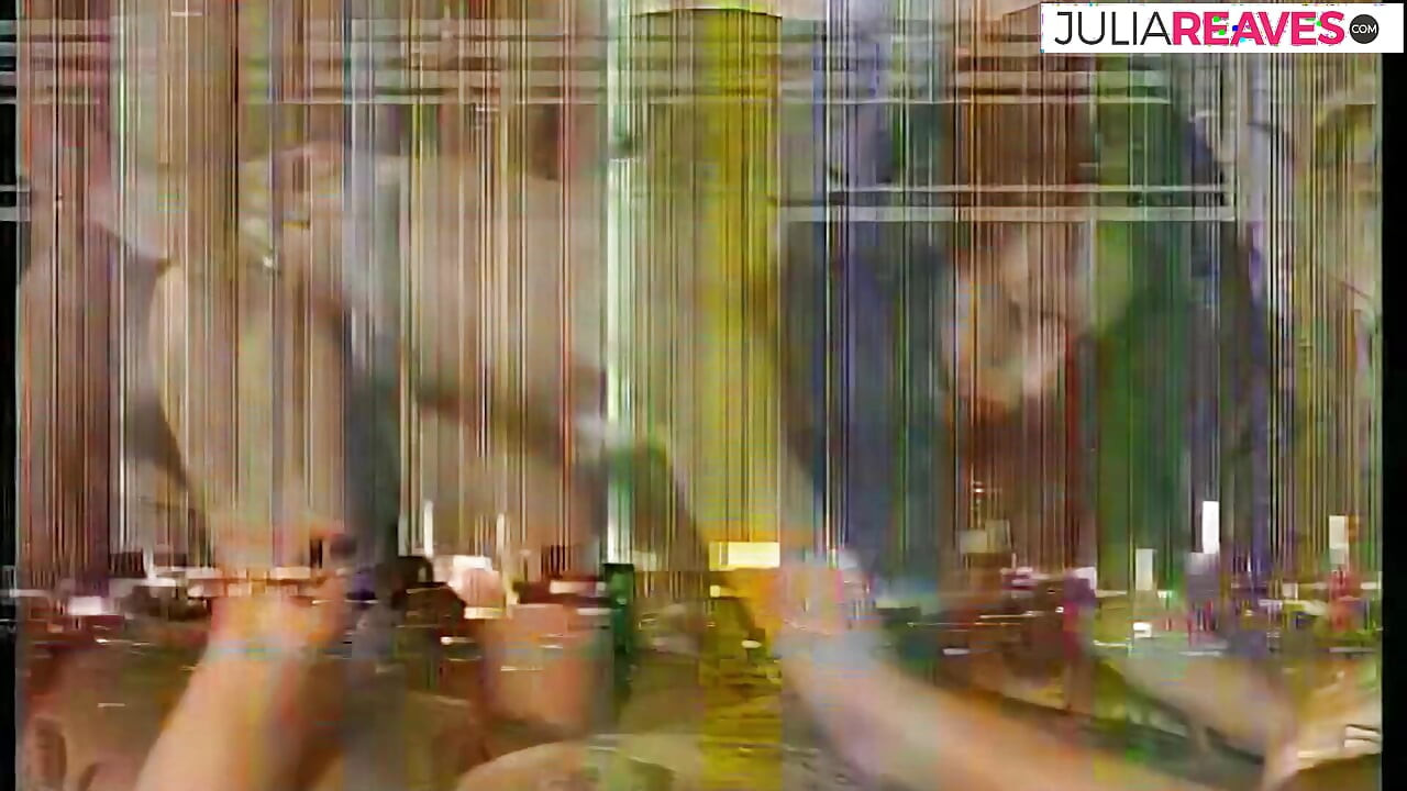 대물 자지에 따먹히는 섹시한 소녀