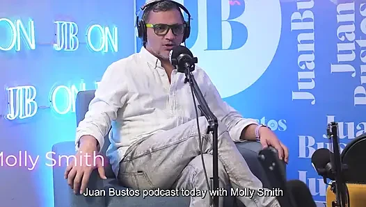 Oyuncaklarından daha iyi! Mollysmith Juan Bustos Podcast'te Sybian makinesinin her yerine fışkırtıyor