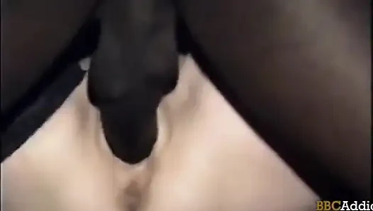 BBC Addiction - 100% Amateur and Home Made Porn Videos. MILFs Addicted to BBC and Interracial Banging