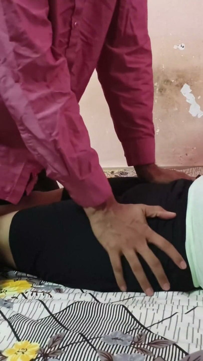 Mătuși căsătorite savurează futaiul cu BDSM | Clip 1