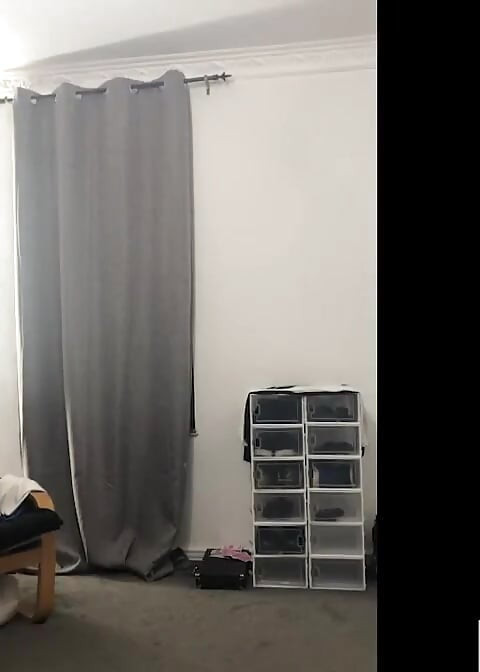 Stripteuză nouă bună