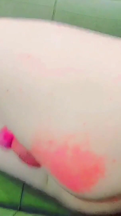 Emotional moment from "SMOKING Sexy MERMAID Femboy Sexy Room Hot Blonde Cute Crossdresser Striptease White Body Hot Thighs"