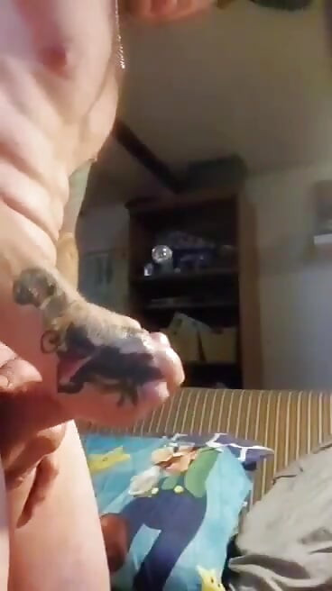 Slo-mo Cumshot