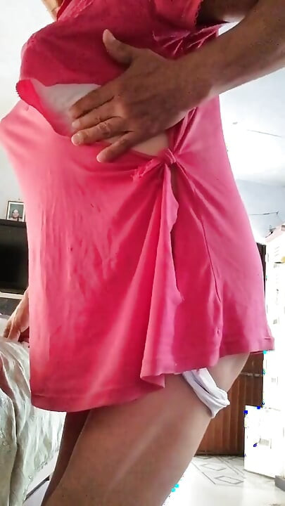Cặp mông đỏ
