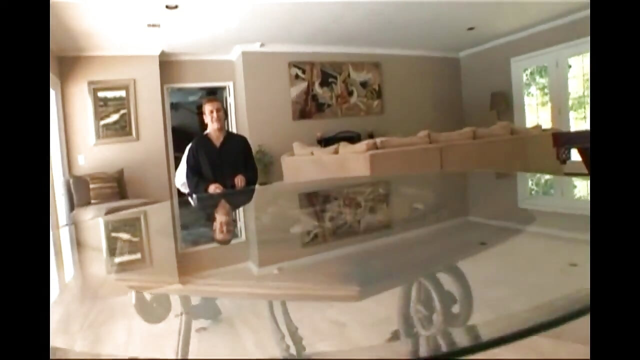 Ebony tetek besar disetubuhi oleh pria kulit putih