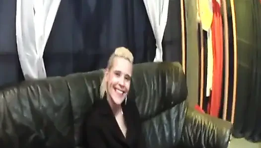 After the Cum Party a Little Blowjob Afterwards