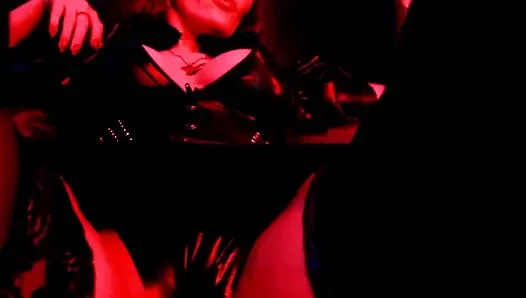 Facesitting herrin domina eva latex gesichtsfick cowgirl großen schwanz sperma gonzo dicker arsch milf