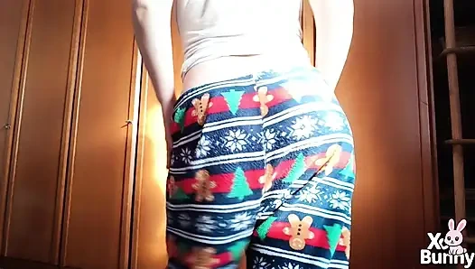 Прохаживаюсь и в пижаме