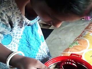 Chennai tamil girl melhores peitos decote sem sutiã (mais recente)