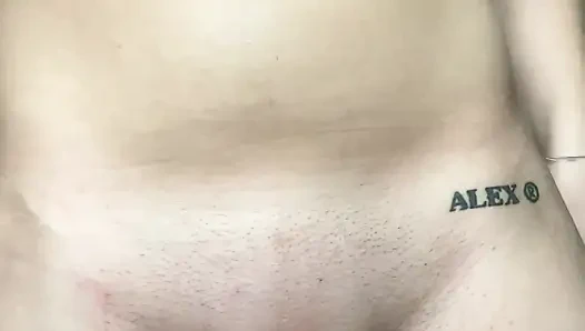 Klitoris yang keras dan bersemangat