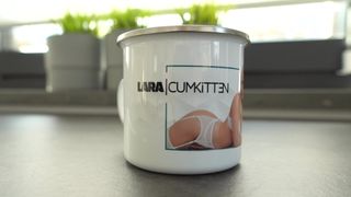 Lara cumkitten - quảng cáo stahl-emaille tasse