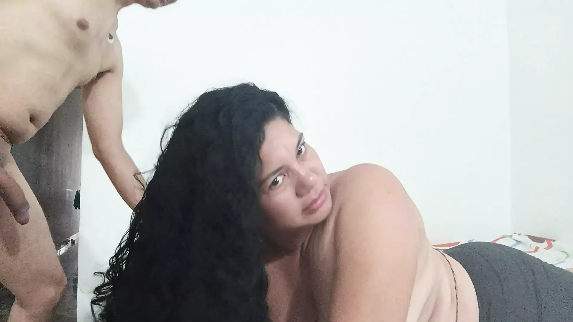 מציצה הפוכה של קאוגירל מהחברה החרמנית שלי