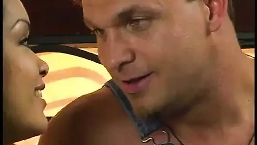 Streaming film dari daisy of chica boom