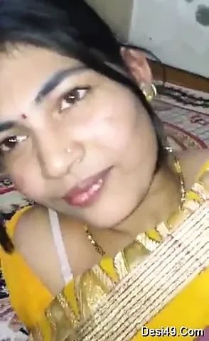 Desi Randi boob press her client