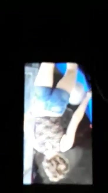 Cum tribute ese culito rico