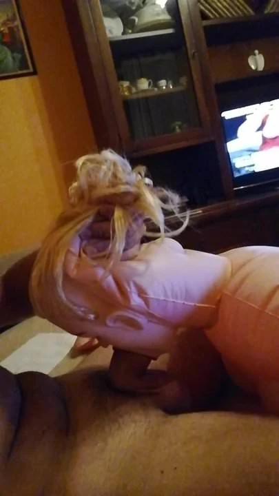 Beautiful girl get a blowjob