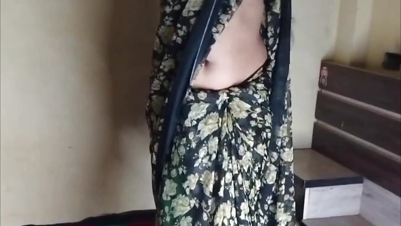 DESI XXX  MAKAN MALIK NE AKELI BHABHI KE SATH KIYA SEX SHORT FILM