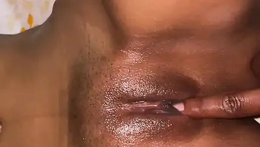 My boyfriend enter 5 finger in my pussy . He want to fuck me . I'm very nervous