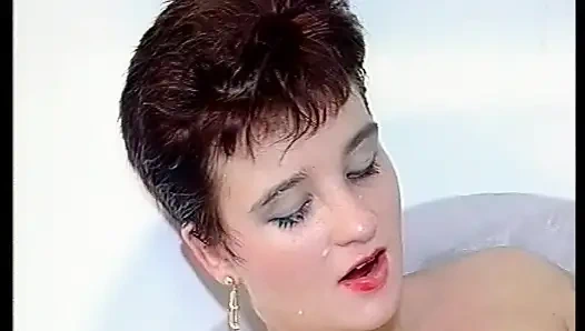 «За немецкими дверями» тщательно трахается — полный фильм