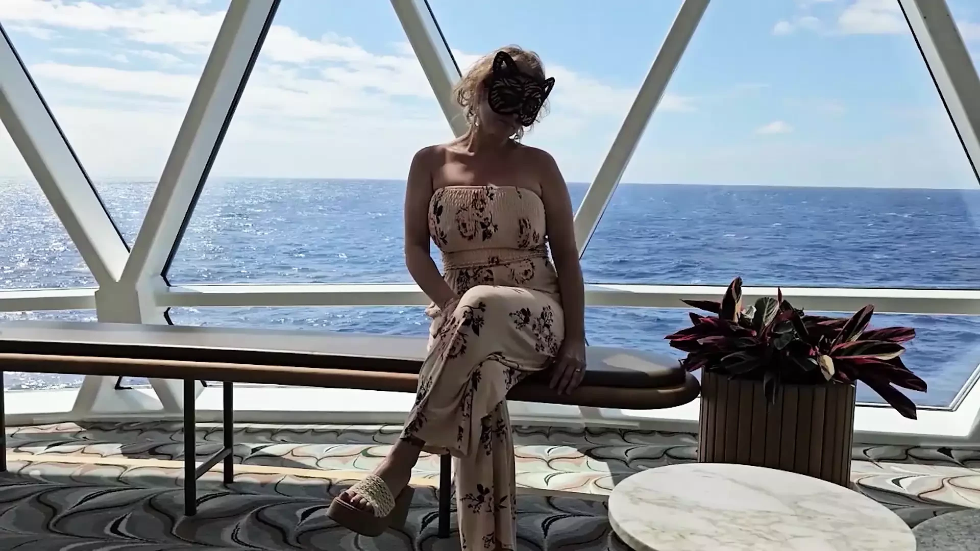 Público swinger dona de casa em outro swinger cruise mistress quinta-feira
