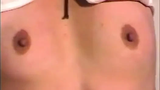 Şişman götüne şaplak atıyor