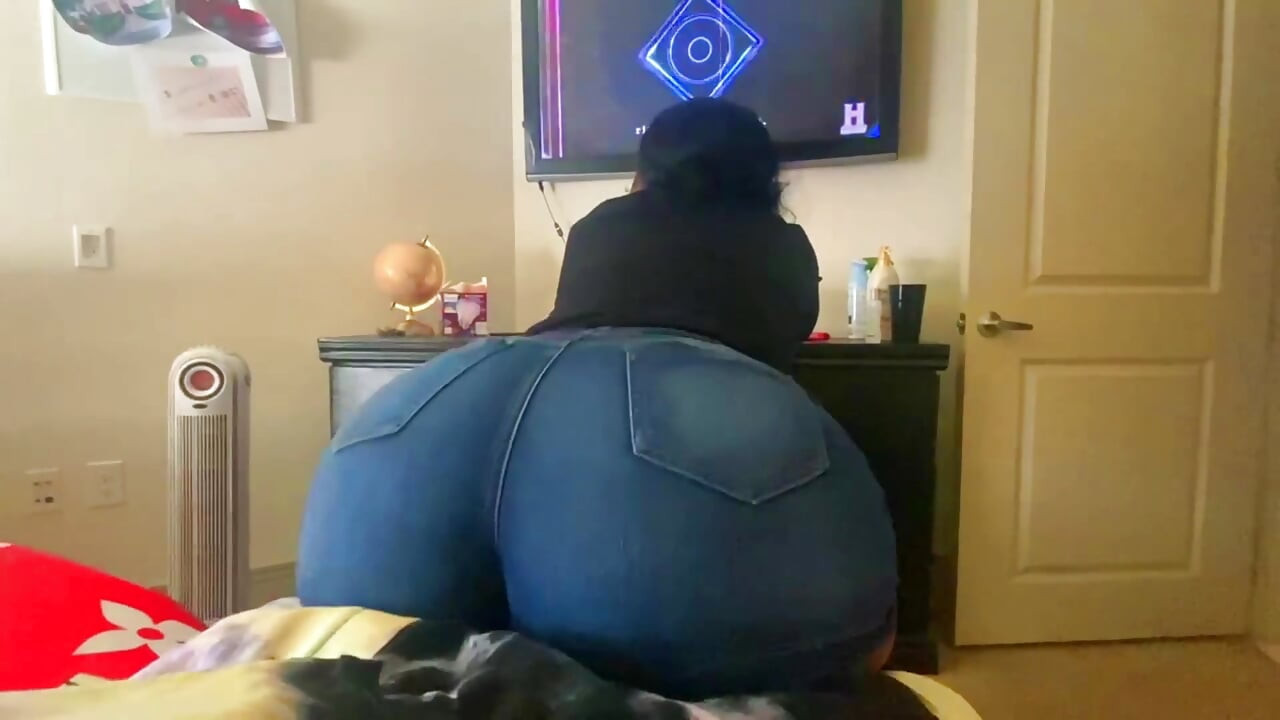 屁股在雞巴上瘋狂彈跳