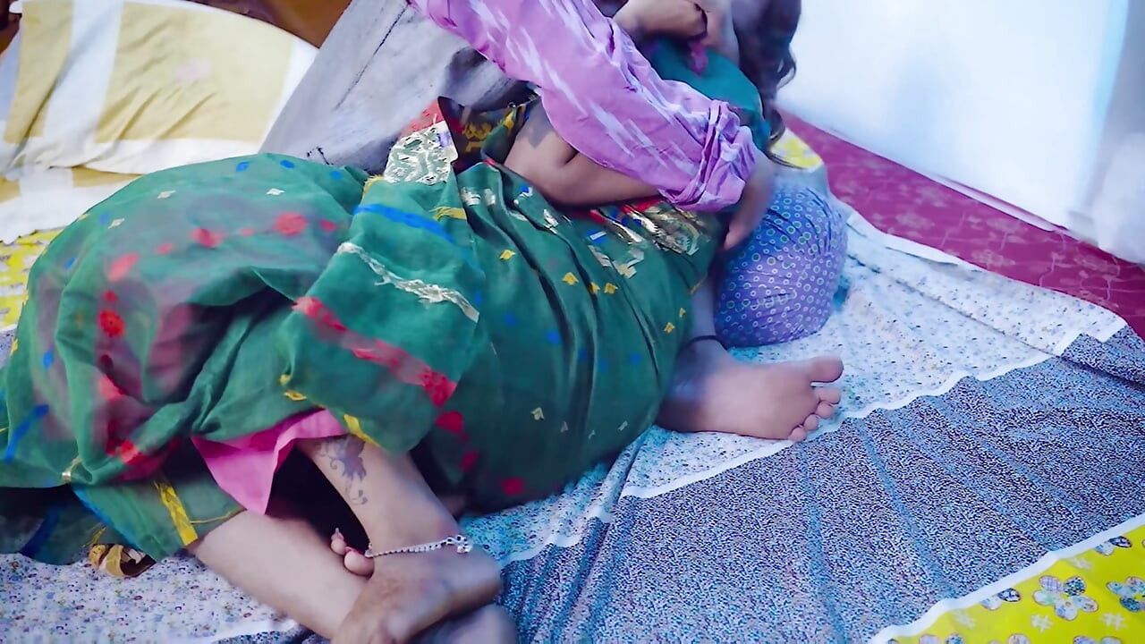 Bete ke ghar pe nhi rahne par sasur ne meri jawani ki pyaas bujhai