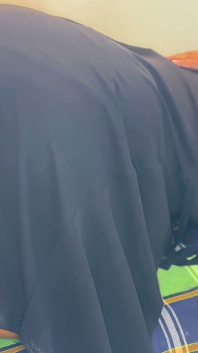 Ateşli itaatkar üvey annem benimle aldatıyor ve arkadaşımın fahişesi olmak istiyor - arkadaşımın ateşli gavat üvey annesi anal seks istiyor | Klip 1