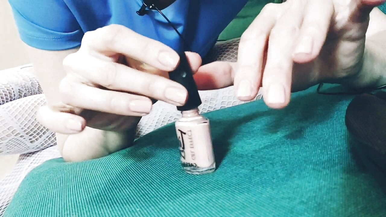 Ich habe meine Nägel gemalt. Asmr
