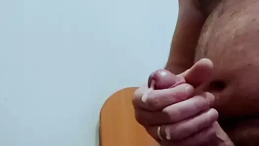 Ağır çekimde cum, cumming'den uzak durma ayı.