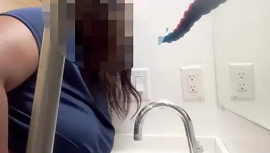 Меня медленно трахают инопланетяне!