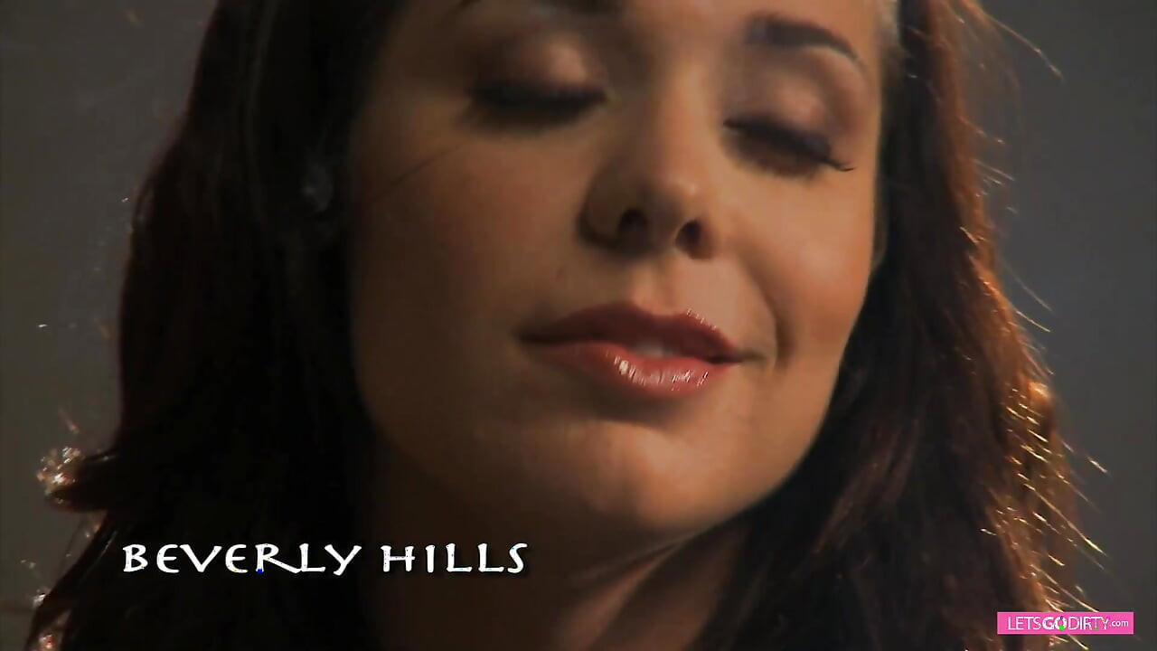 Beverly Hills likes to suck deep and to squirt