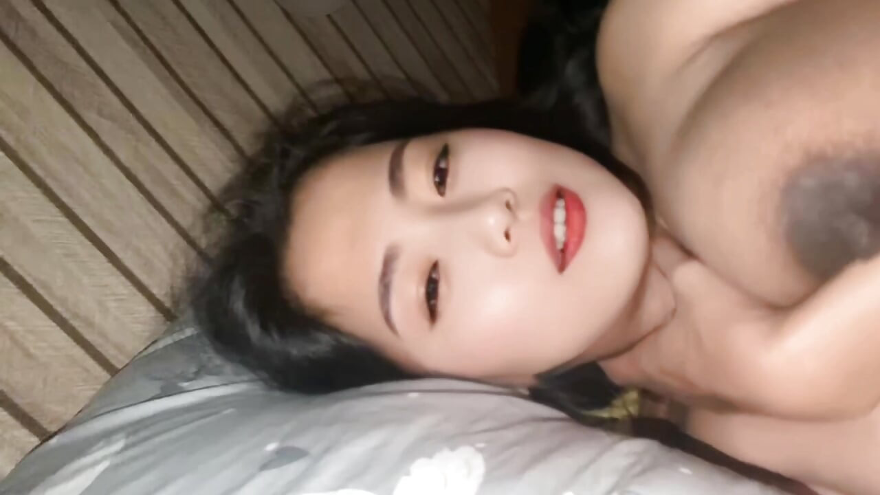 cumshot on big tits step sister's pussy